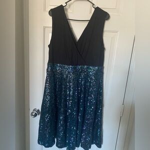 Torrid v-neck black dress with sequins Women’s plus size 14